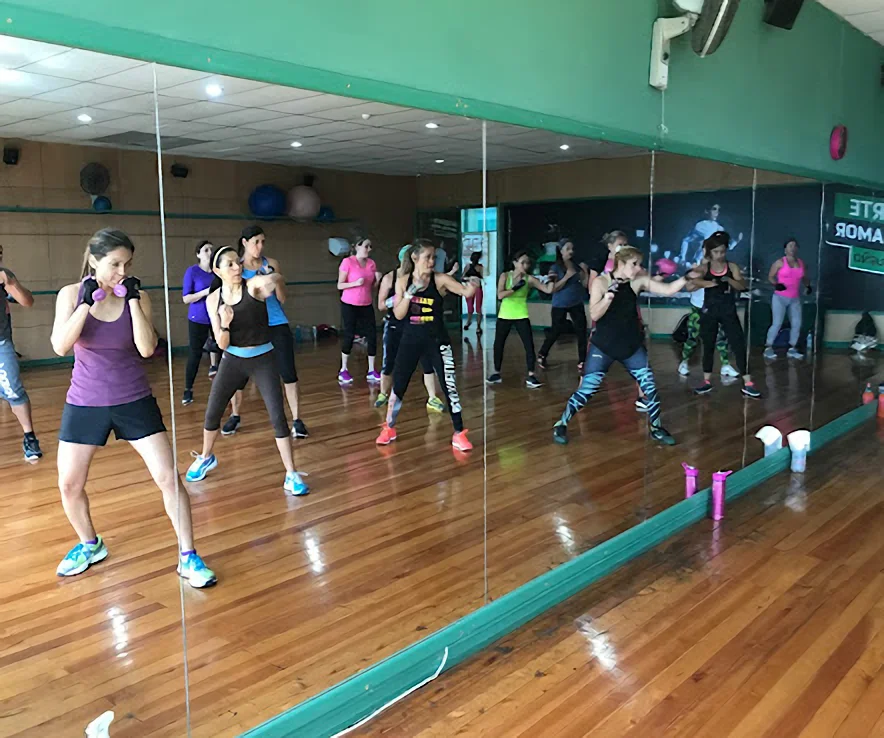 Gimnasio-ventura-fitness-club-10525