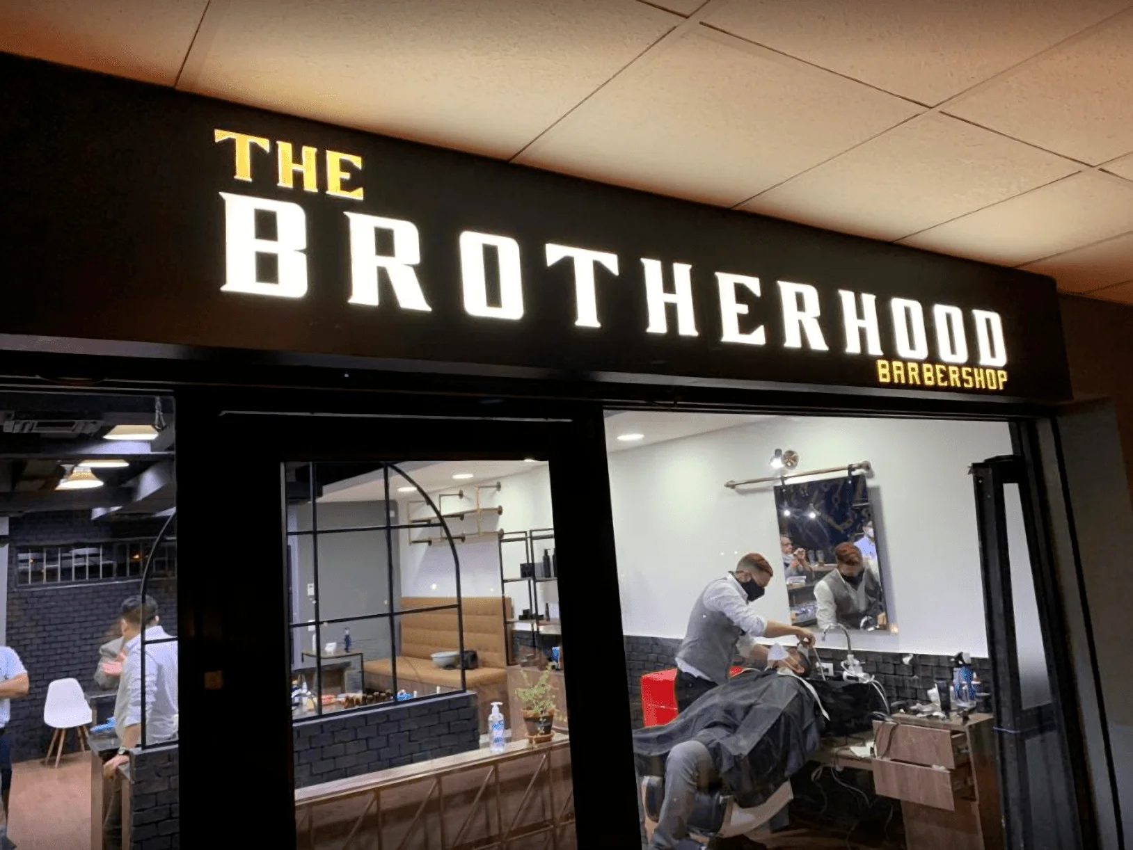 The Brotherhood Barbershop-1529