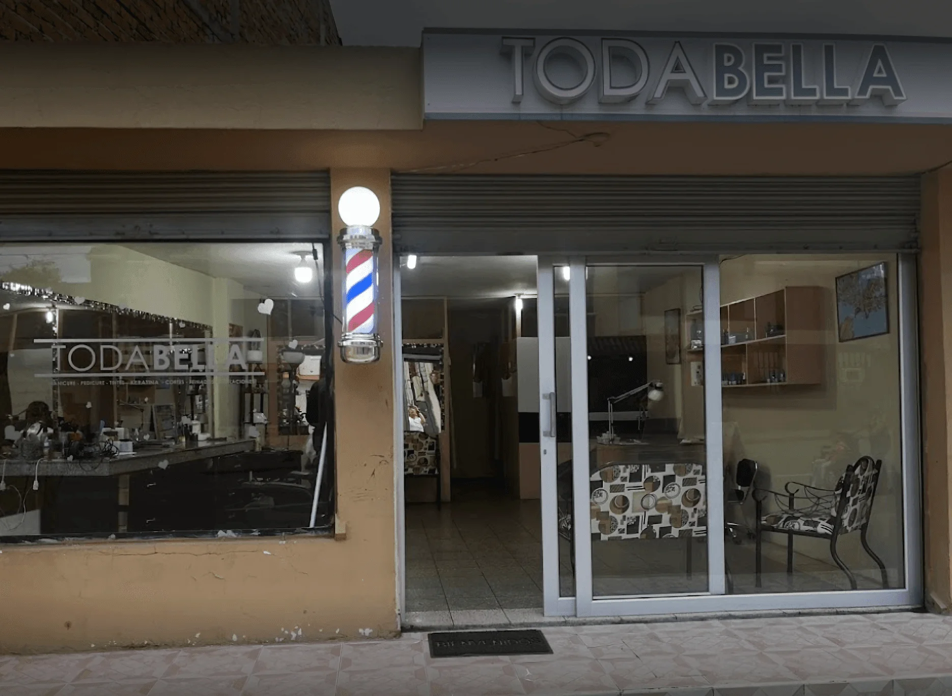 Salón de Belleza-toda-bella-peluqueria-unisex-11431
