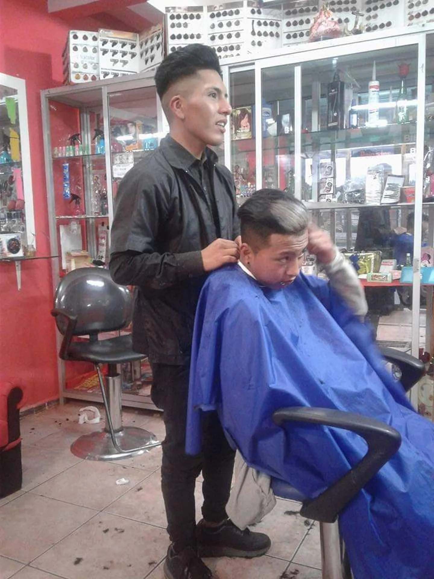 Centro Estético-tathys-peluqueria-y-barberia-real-11834