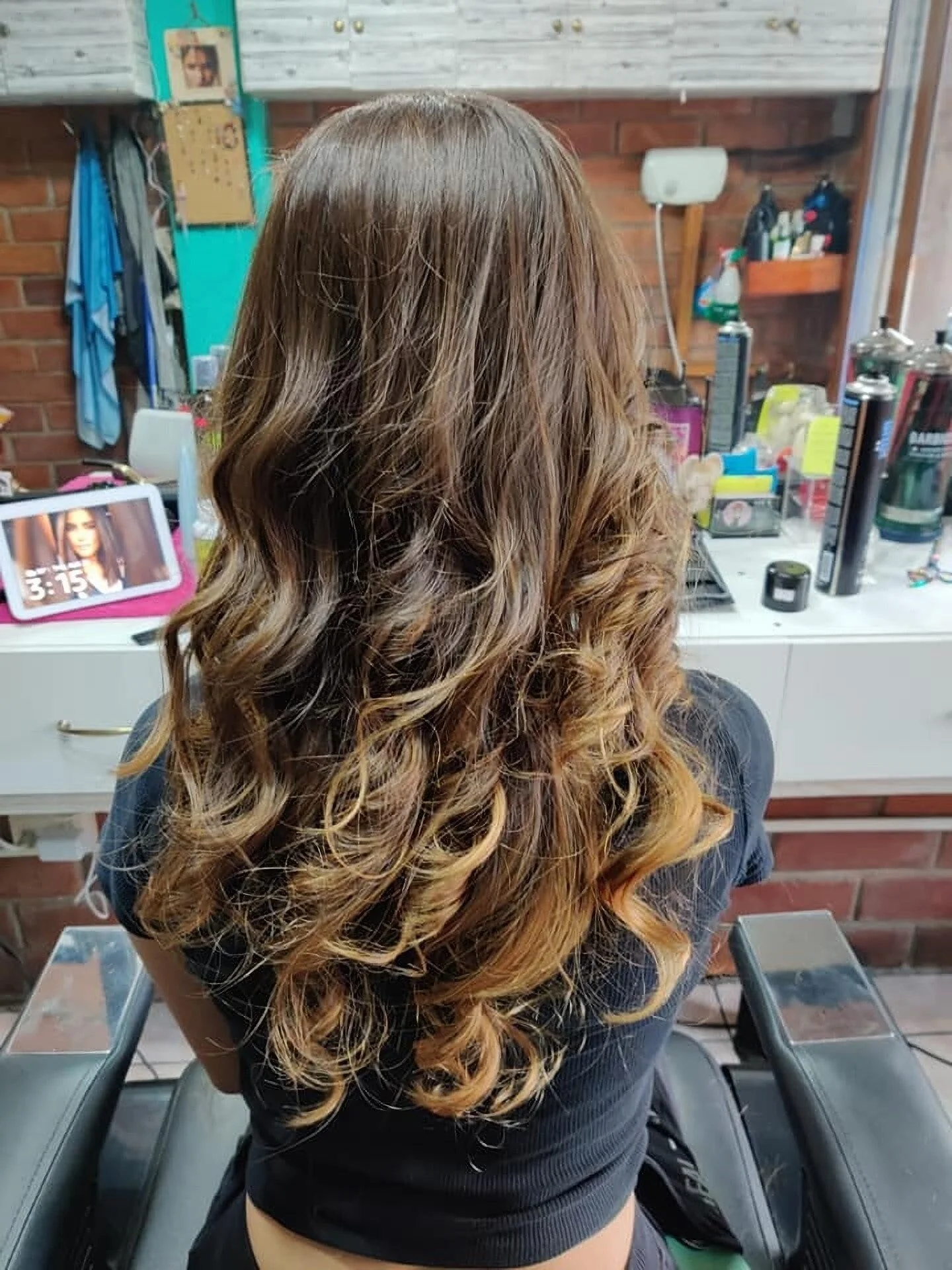 Salón de Belleza-lees-hair-salon-12446