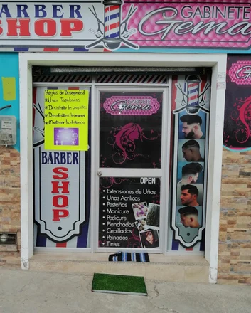 Barbería-barberia-el-barbero-y-gabinete-gema-12739