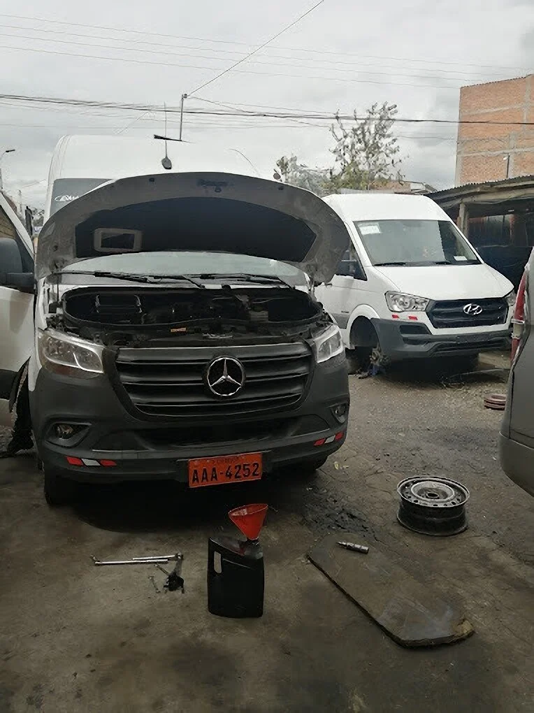 mantenimiento mecanico-auto-servicio-zhagui-13701