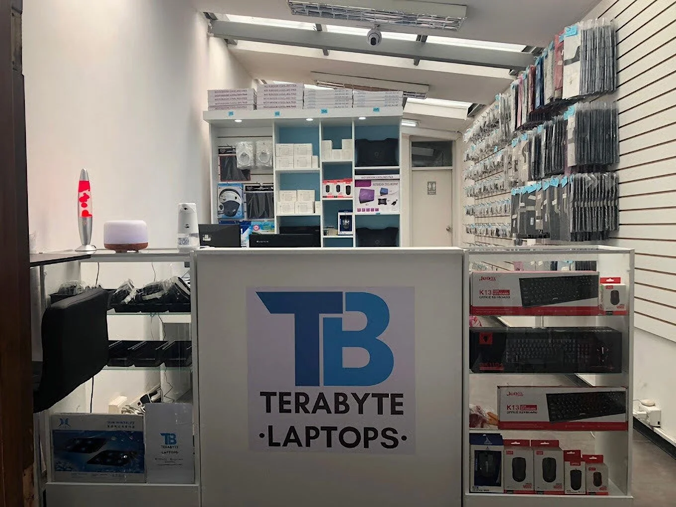 mantenimiento computadoras-terabyte-laptops-venta-de-repuestos-y-servicio-tecnico-14033