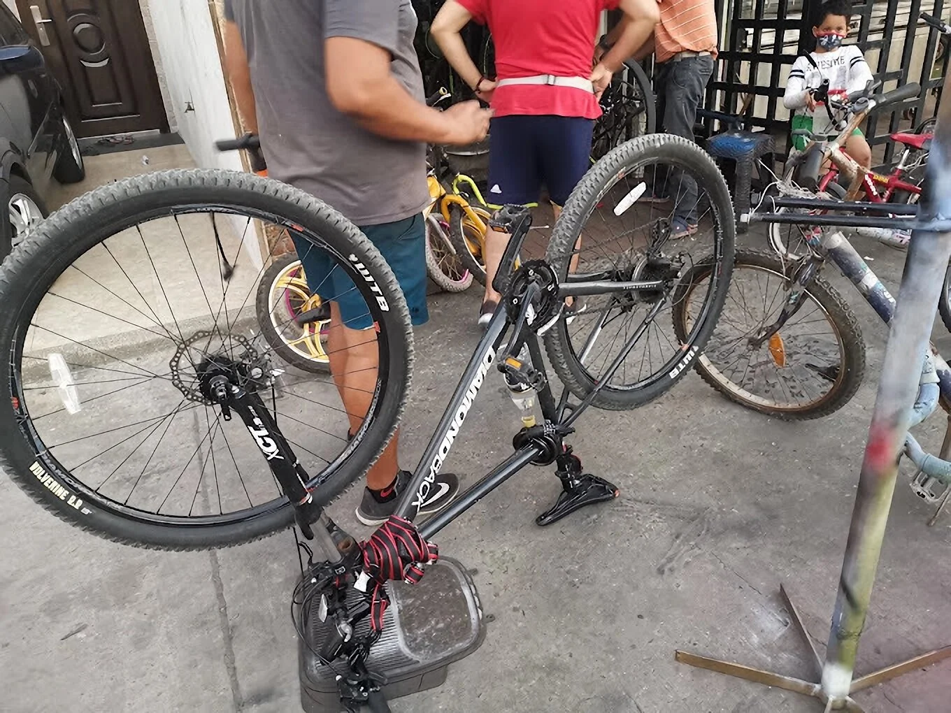 Reparación de bicicletas-taller-de-bicicleta-montero-15362