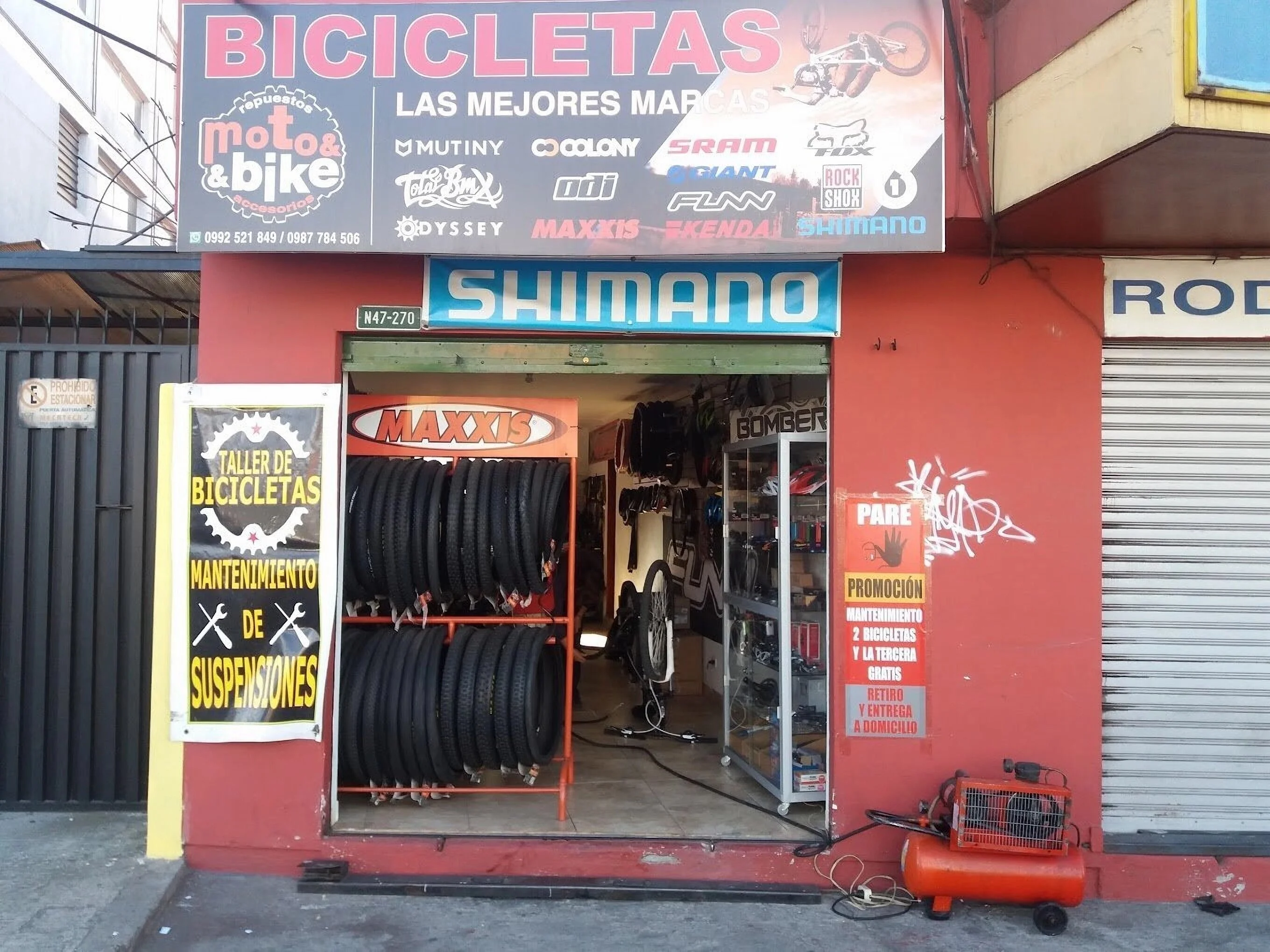 Reparación de bicicletas-taller-de-bicicletas-moto-bike-15914