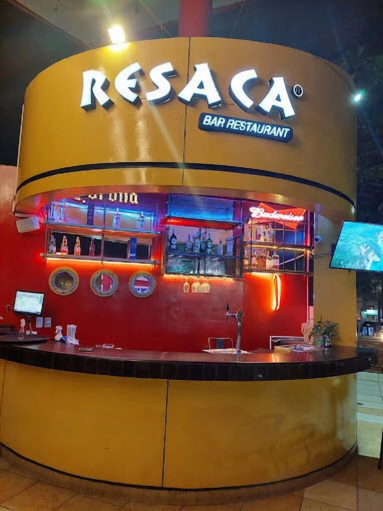 Resaca Bar Restaurant-4033