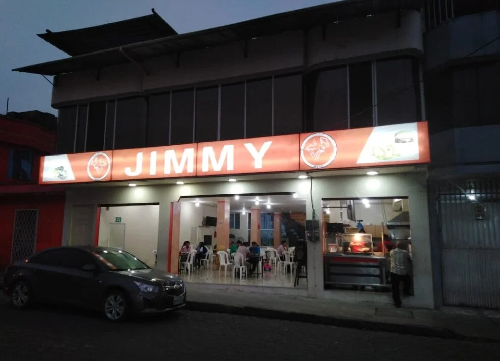 RESTAURANTE Y PARRILLADA JIMMY / Restaurantes, Parrilladas en Santo Domingo-4697
