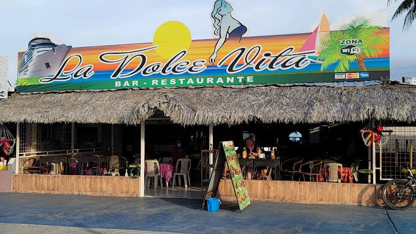 Restaurantes-la-dolce-vita-playa-murcielago-19826