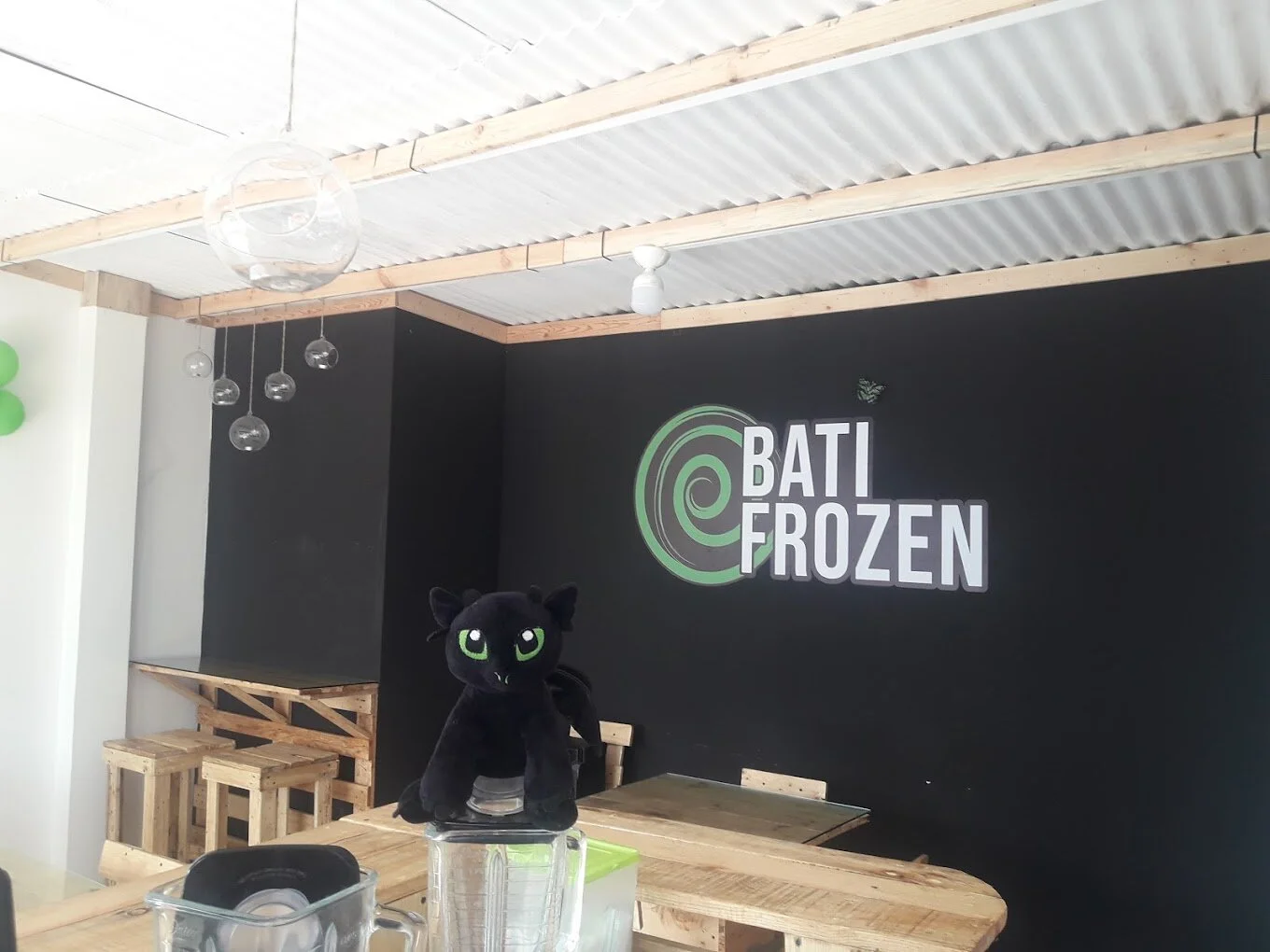 Bar-batifrozen-22413