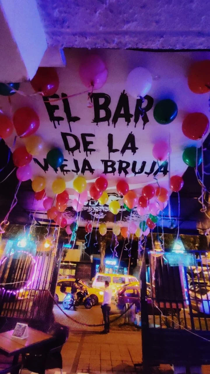 Bar-bar-de-la-vieja-bruja-22722