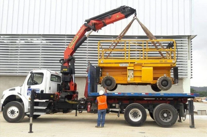 Alquiler de maquinaria pesada/herramientas-gruas-pattison-23554