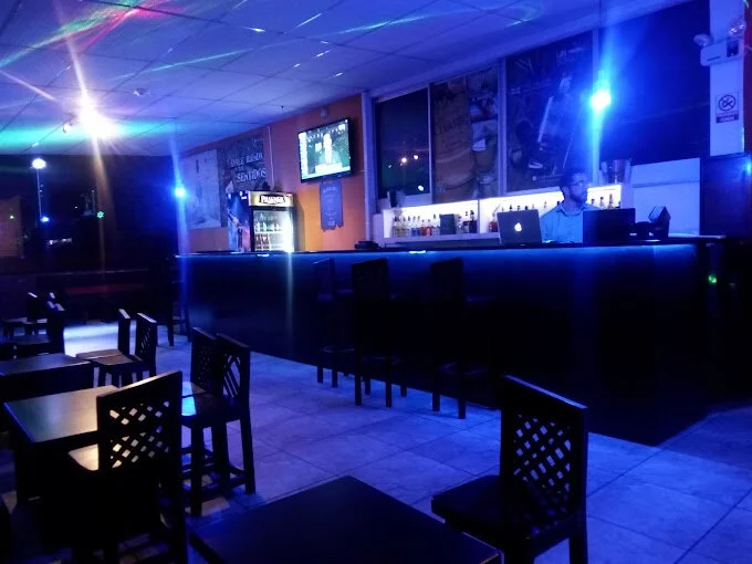 Bar-acaray-bar-karaoke-pizzeria-23751
