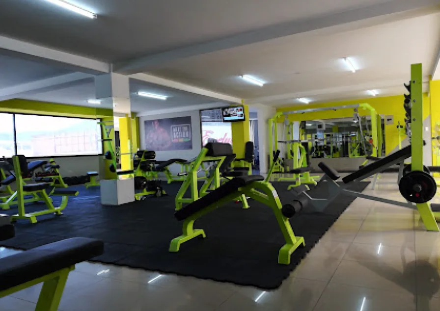 Gimnasio-action-gym-8859