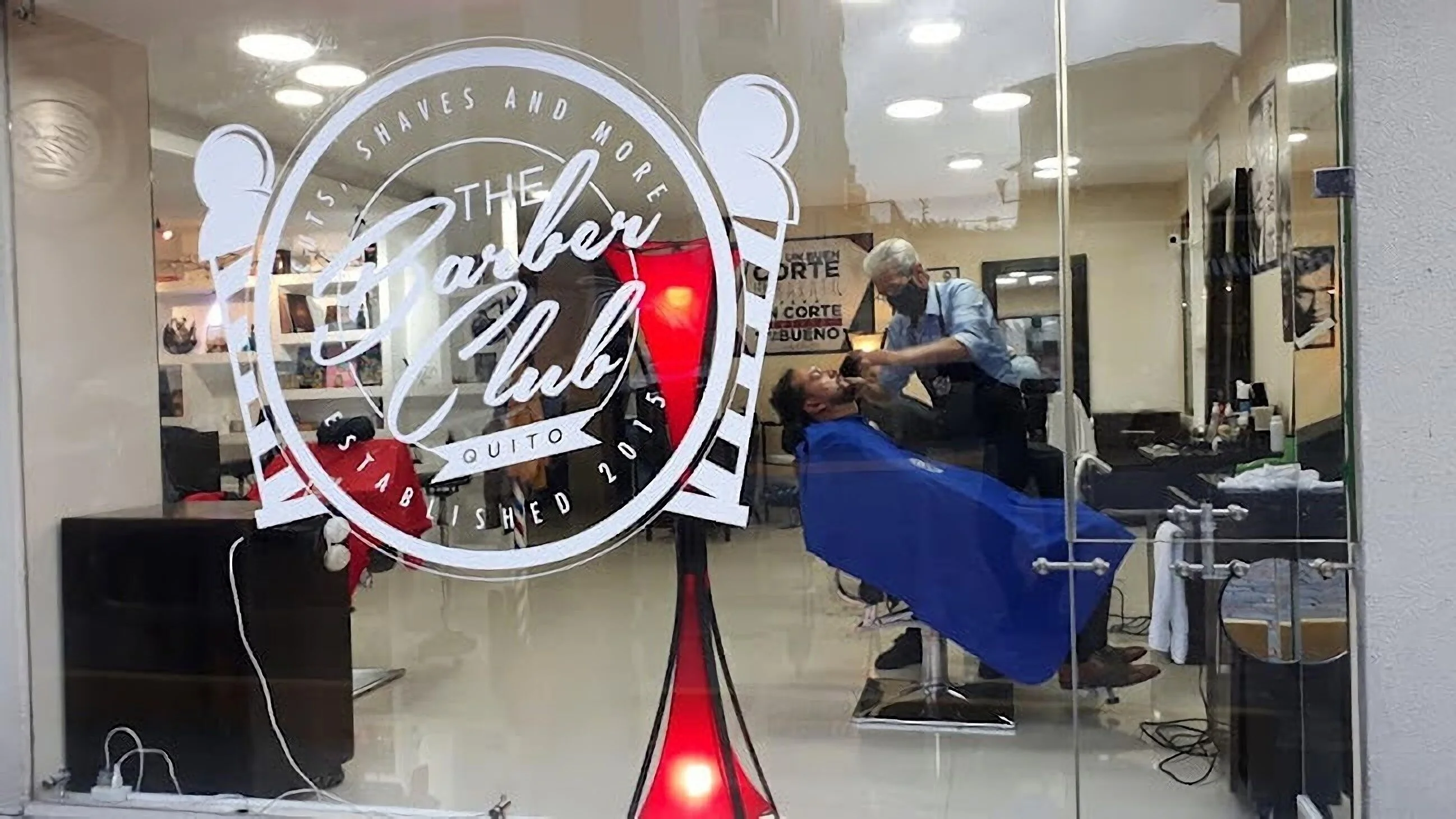 Barbería-the-barber-club-quito-9498