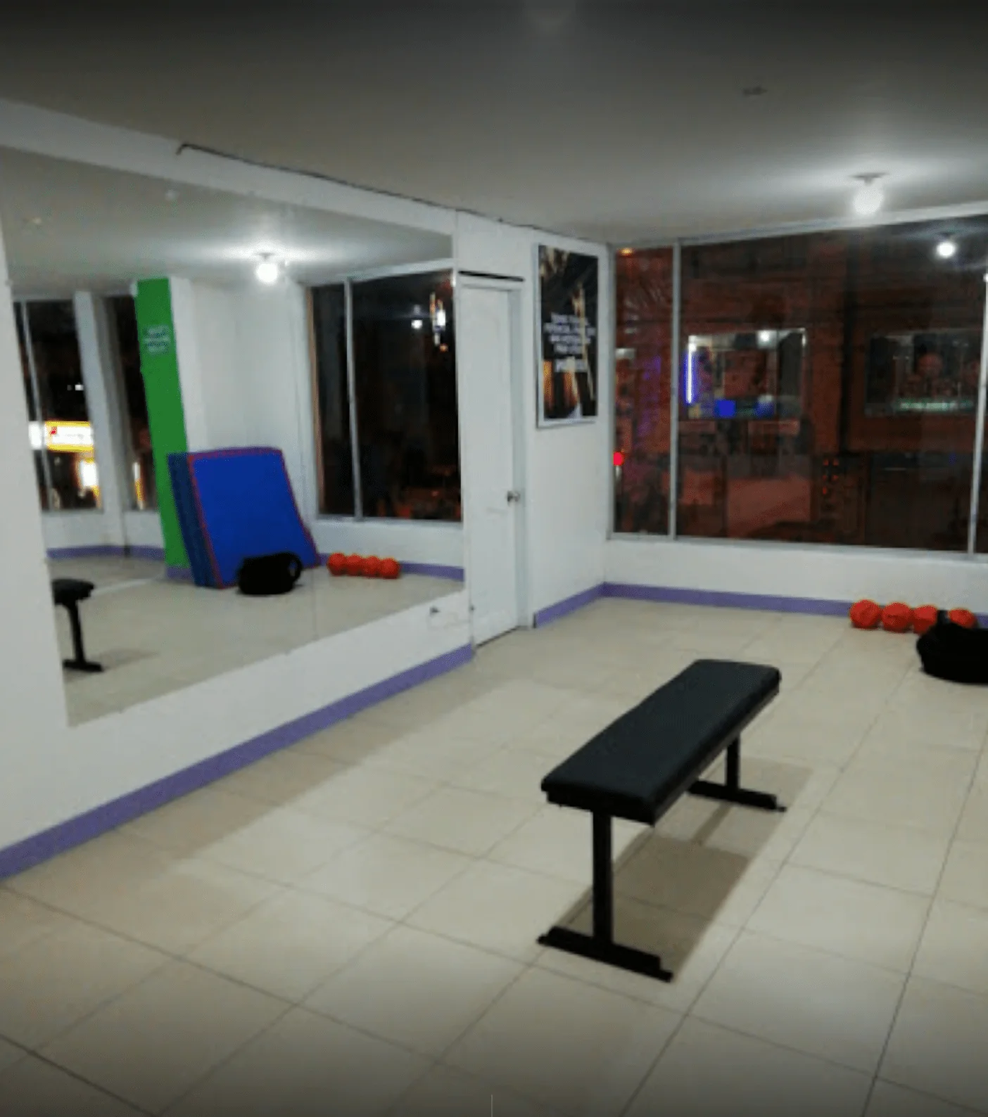 Gimnasio-fit-gym-center-9634