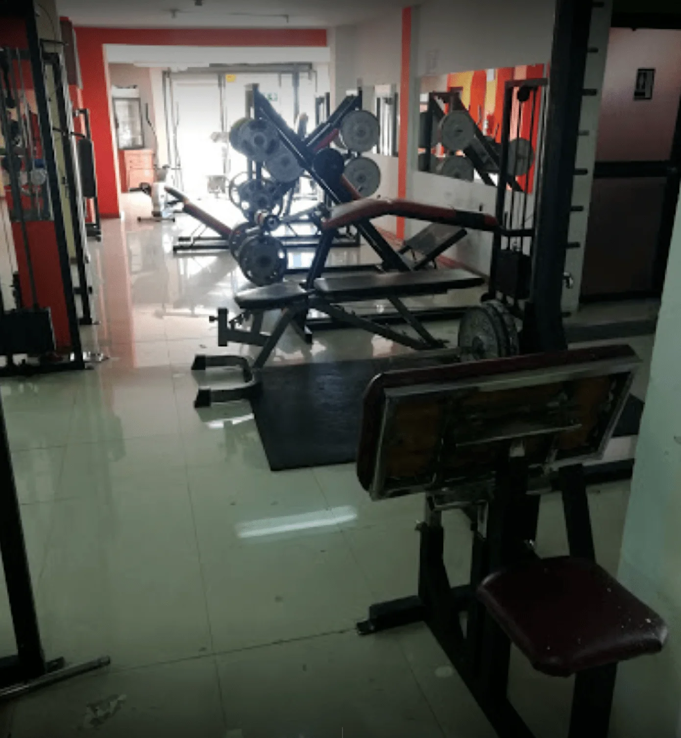 Gimnasio-gimnasio-manantial-9792